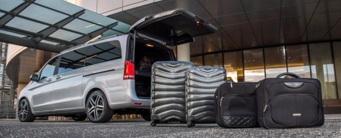 Derby Airport Transfer Minibus