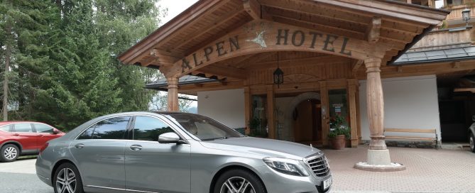 A52 Executive Cars Mercedes S Class picking up clients in Austria