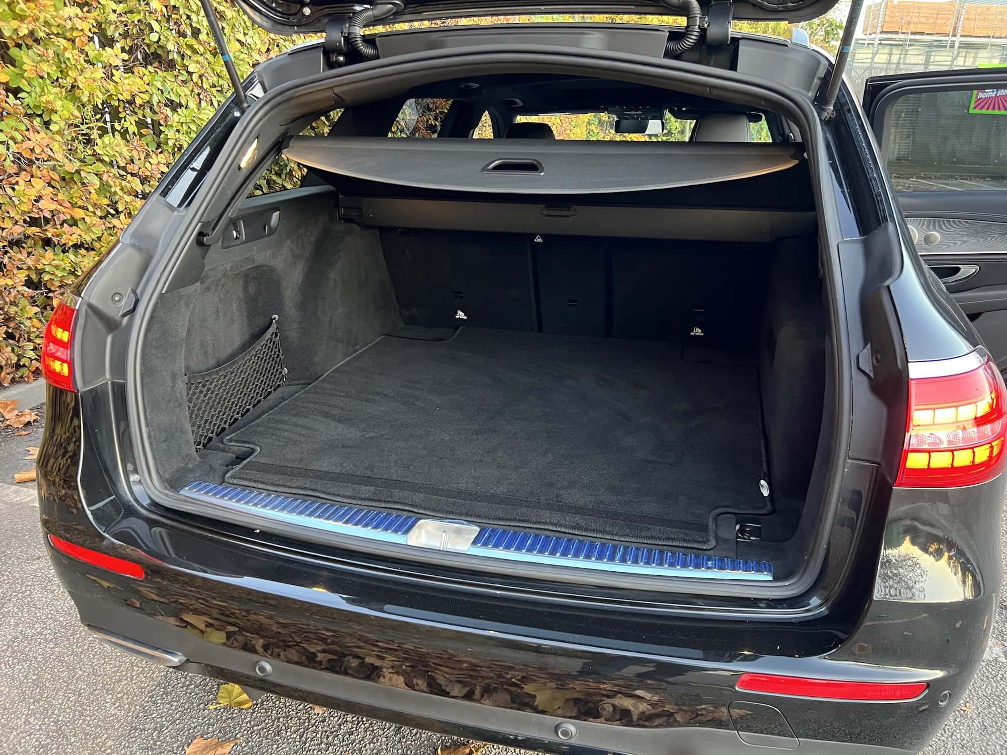 Mercedes E Class Boot luggage space