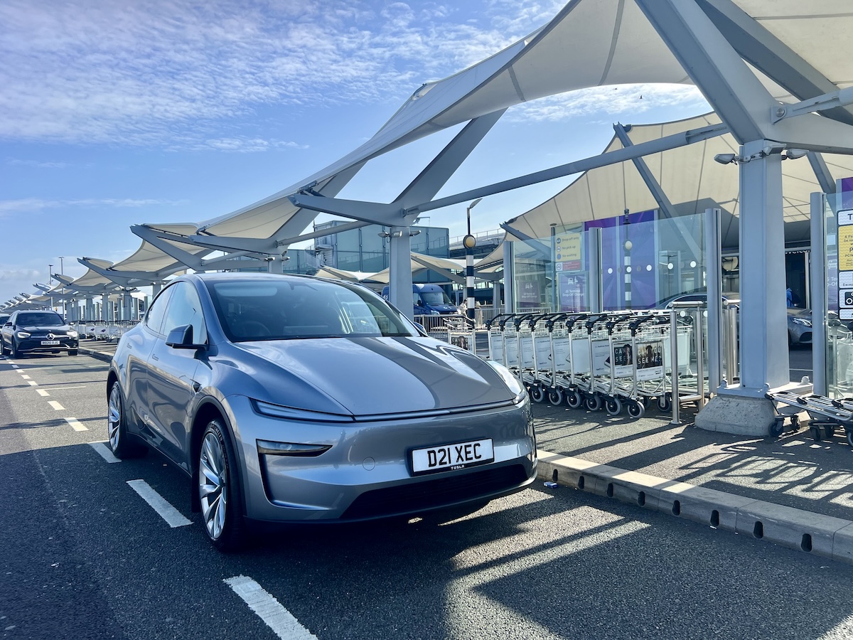 D21 XEC – Tesla Model Y (102)